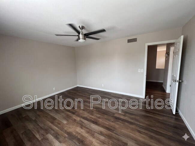 7714 W Piute Ave Glendale, AZ 85308 photo 5