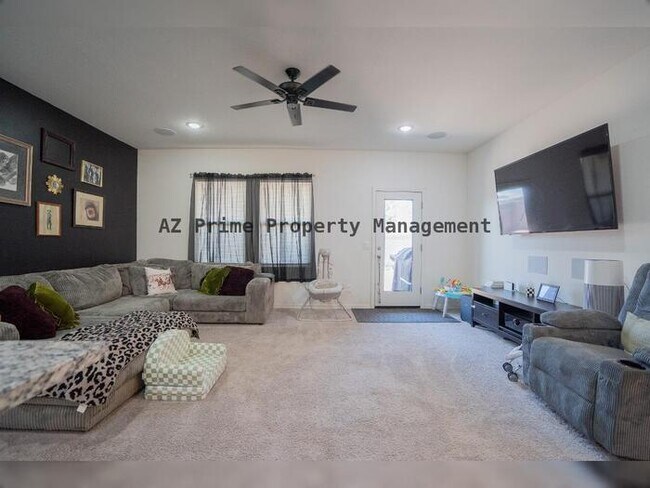 36043 W Santa Clara Ave Maricopa, AZ 85138 photo 3