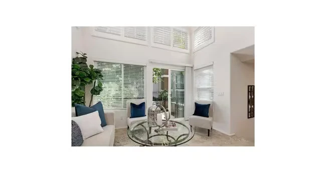 12650 Carmel Country Rd San Diego, CA 92130 photo 3