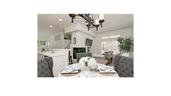 12650 Carmel Country Rd San Diego, CA 92130 photo 2