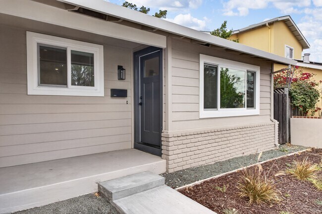 4535 Lobos Ave San Jose, CA 95111 photo 2