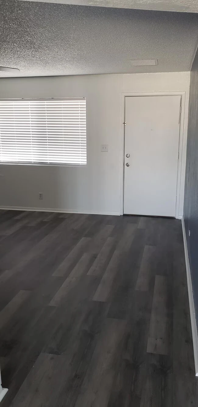 11060 N Faldale Rd Casa Grande, AZ 85122 photo 3