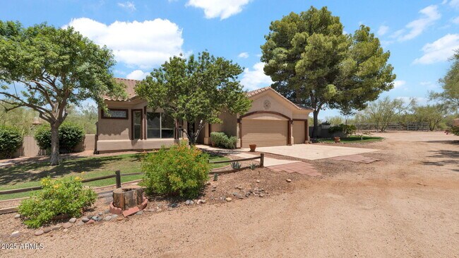 26815 N 79th St Scottsdale, AZ 85266 photo 3