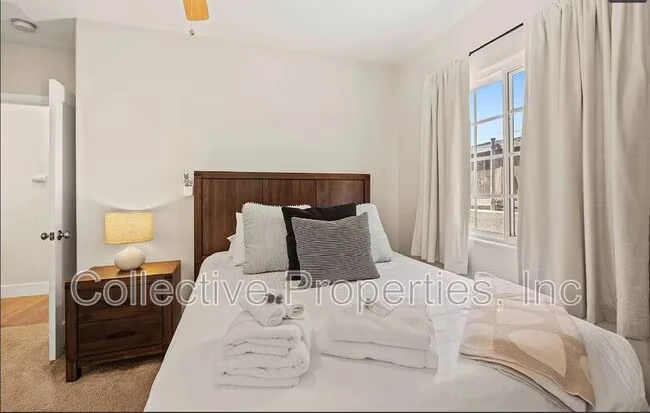 130 W Lewis St San Diego, CA 92103 photo 4