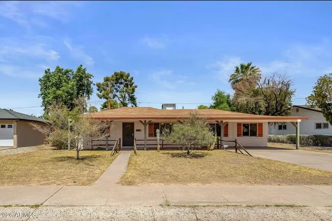 1020 E Oregon Ave Phoenix, AZ 85014