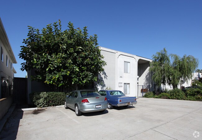 4424 Mississippi St San Diego, CA 92116