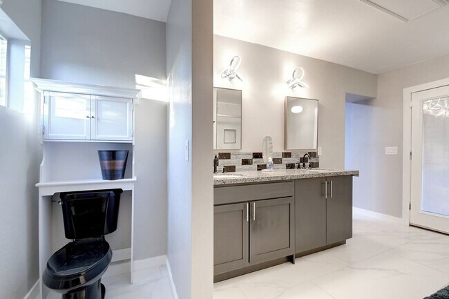 121 W Balboa Dr Tempe, AZ 85282 photo 5
