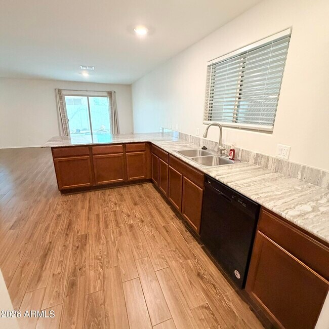 18293 N Clarence Ln Maricopa, AZ 85138 photo 3