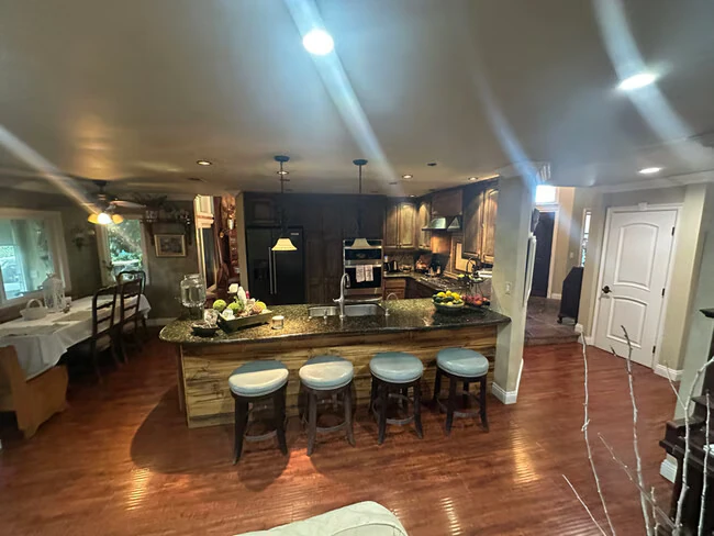 30496 Nicholas Valley Rd Temecula, CA 92591 photo 2