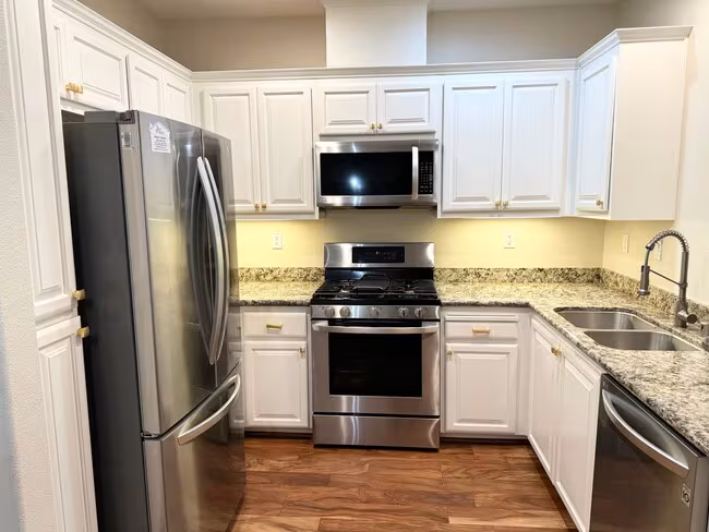 3420 Finnian Way Dublin, CA 94568 photo 2