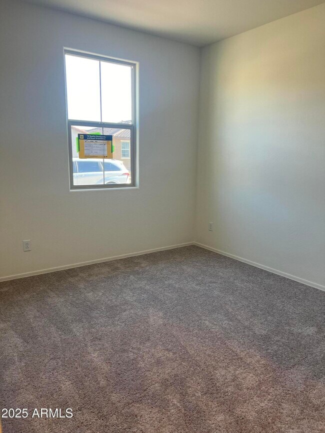 3014 W Estes Way Phoenix, AZ 85339 photo 3
