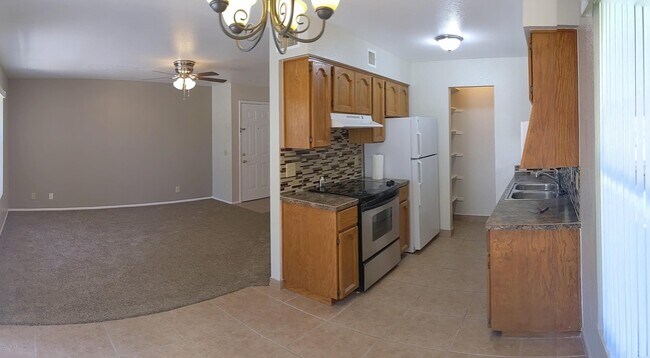 16657 E Gunsight Dr Fountain Hills, AZ 85268 photo 3
