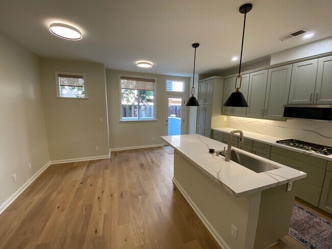 3421 El Camino Real Atherton, CA 94027 photo 5