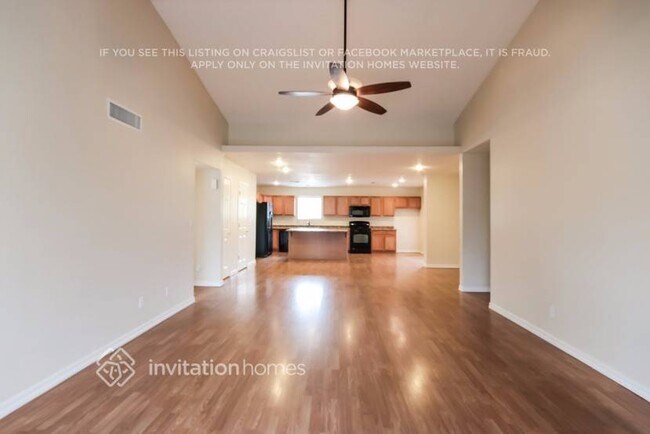 2551 E Diamond Cir Mesa, AZ 85204 photo 4