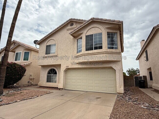 3725 E Taro Ln photo 2