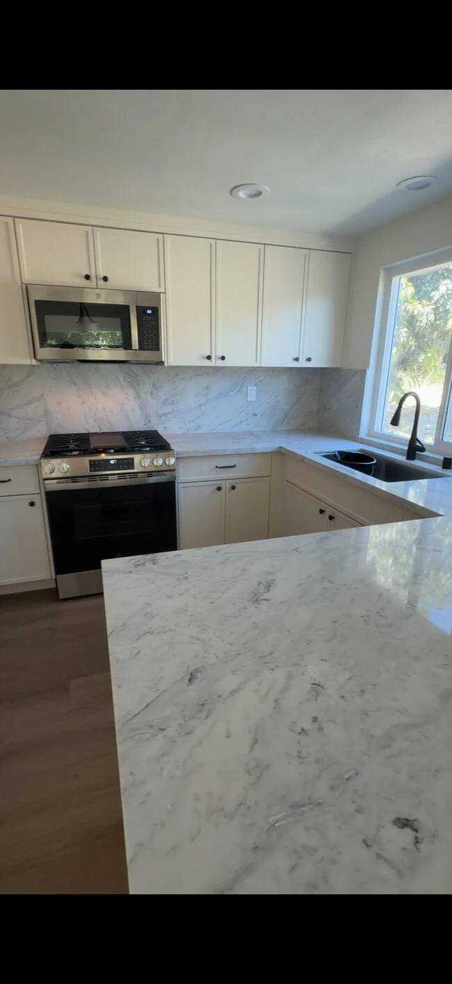 7520 Woodbine Way San Diego, CA 92114 photo 2