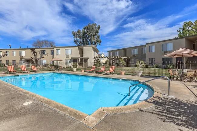 Courtyards Apartments!