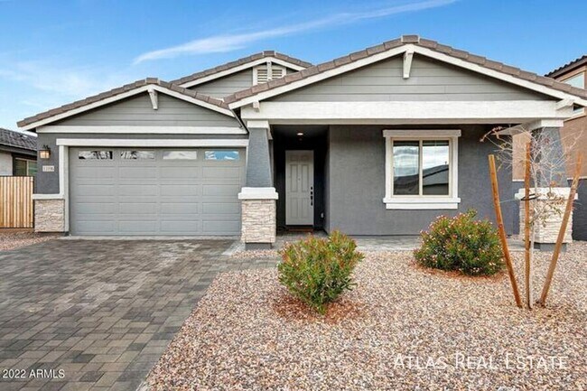 13196 W Redstone Dr Peoria, AZ 85383 photo 2