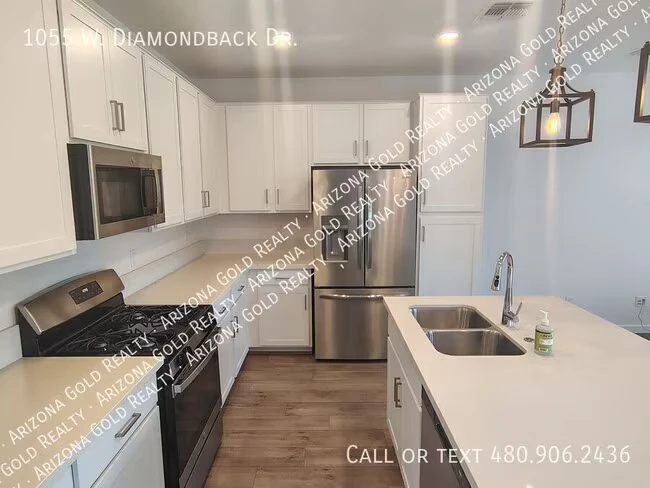 1055 W. Diamondback Dr. Chandler, AZ 85286 photo 5