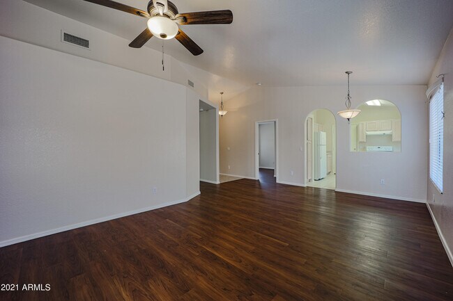 4807 W Ponderosa Ln Glendale, AZ 85308 photo 5