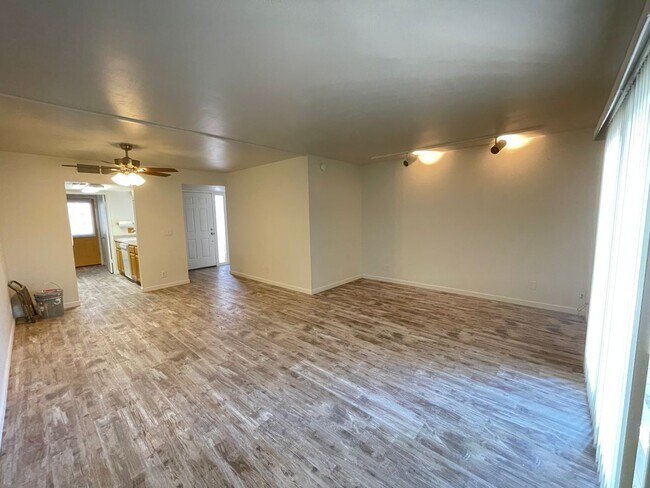 1019 E Cochise Dr Phoenix, AZ 85020 photo 5