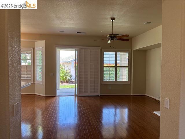 366 St Claire Terrace Brentwood, CA 94513 photo 4