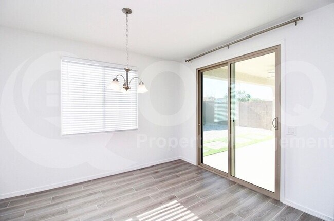 12437 W Forest Pleasant Pl Peoria, AZ 85383 photo 4