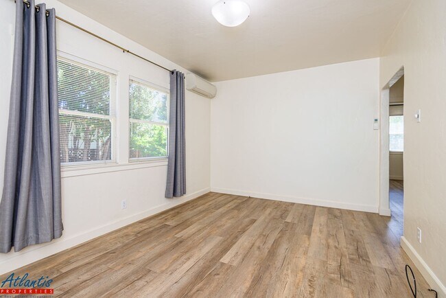 428 University Ave Los Gatos, CA 95032 photo 2