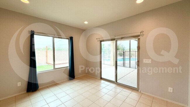 27878 N 175th Dr Surprise, AZ 85387 photo 4