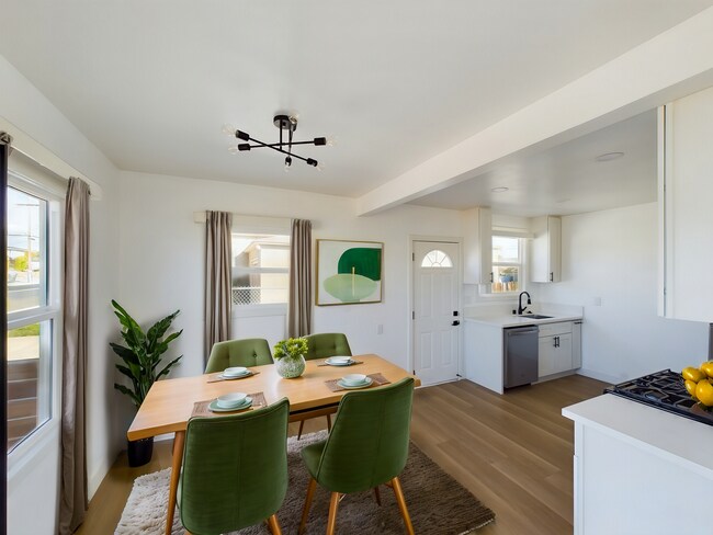 5603 Alleghany St San Diego, CA 92139 photo 2