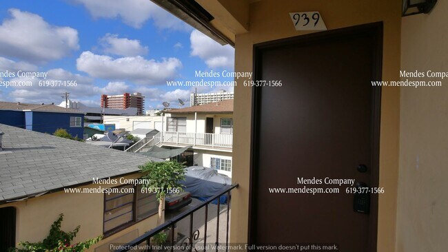 939 Hoover Ave National City, CA 91950 photo 2