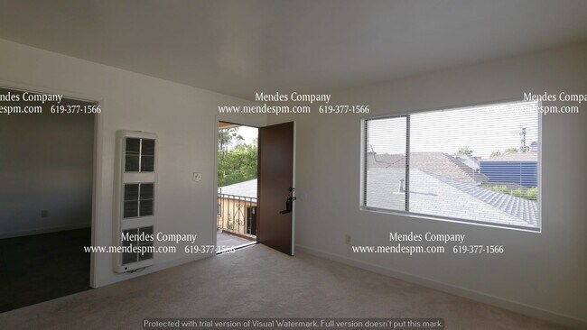 939 Hoover Ave National City, CA 91950 photo 5