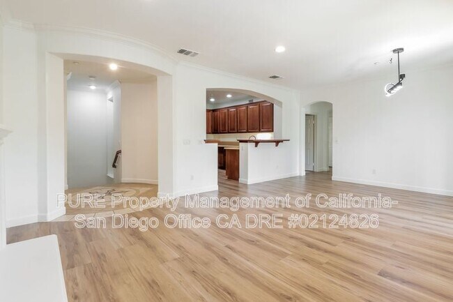 2764 Piantino Cir San Diego, CA 92108 photo 3