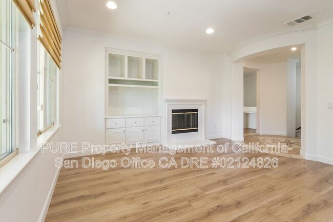 2764 Piantino Cir San Diego, CA 92108 photo 2