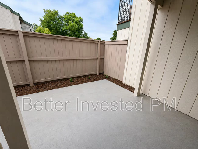 1706 Glenbrook Dr Santa Rosa, CA 95401 photo 5