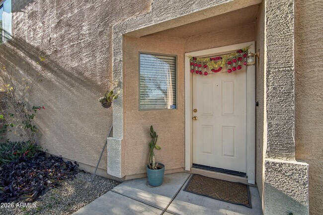 12571 W Mauna Loa Ln El Mirage, AZ 85335 photo 4