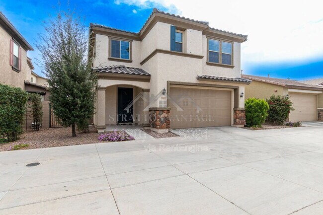 55 E Constitution Dr Gilbert, AZ 85296 photo 2