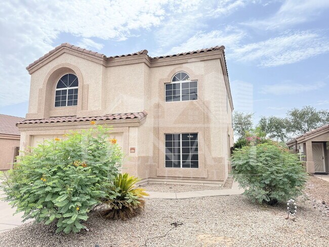 805 S Esmeralda photo 2