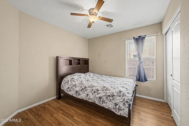 642 W Mesquite Tree Ln San Tan Valley, AZ 85143 photo 4