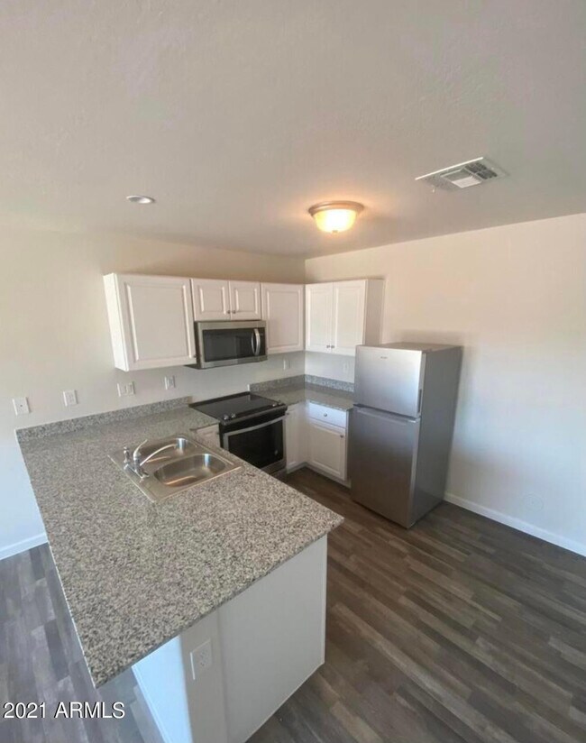 101 E Bobcat Pl Casa Grande, AZ 85122 photo 4