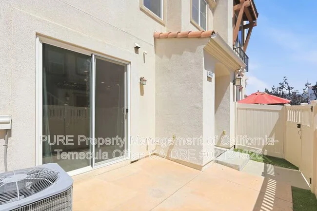 44047 Soler Ct Temecula, CA 92592 photo 4