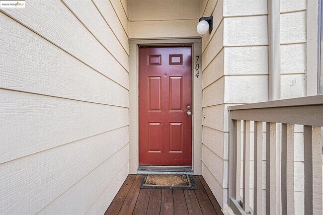 704 Windsor photo 4