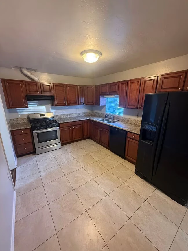4926 Baltimore Dr La Mesa, CA 91942 photo 4