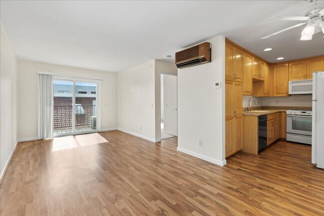 6350 Genesee Ave San Diego, CA 92122 photo 5
