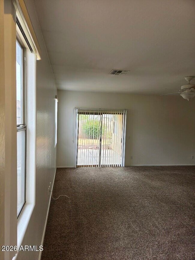 12901 W Glenrosa Dr photo 4