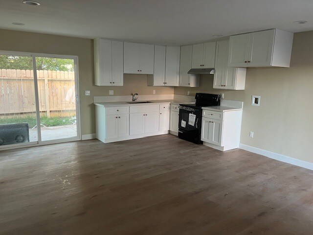 East Crest Apartments photo 4