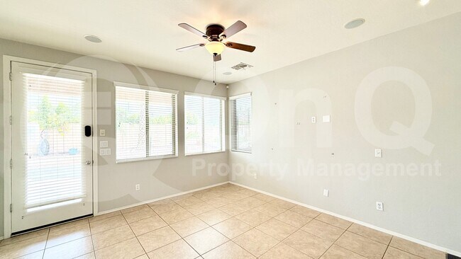 7179 S Bridalvail Ct Gilbert, AZ 85298 photo 4
