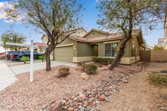 25852 W Globe Ave Buckeye, AZ 85326 photo 3