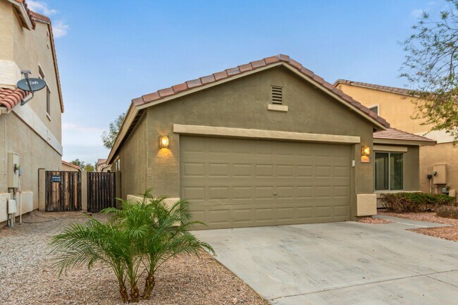 25852 W Globe Ave Buckeye, AZ 85326 photo 2
