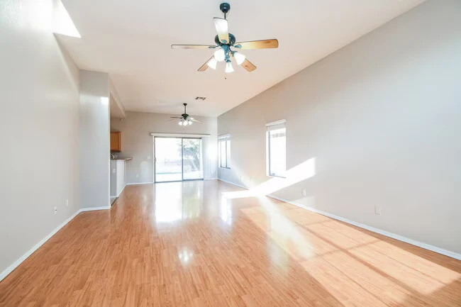 6343 S Nash Way Chandler, AZ 85249 photo 4